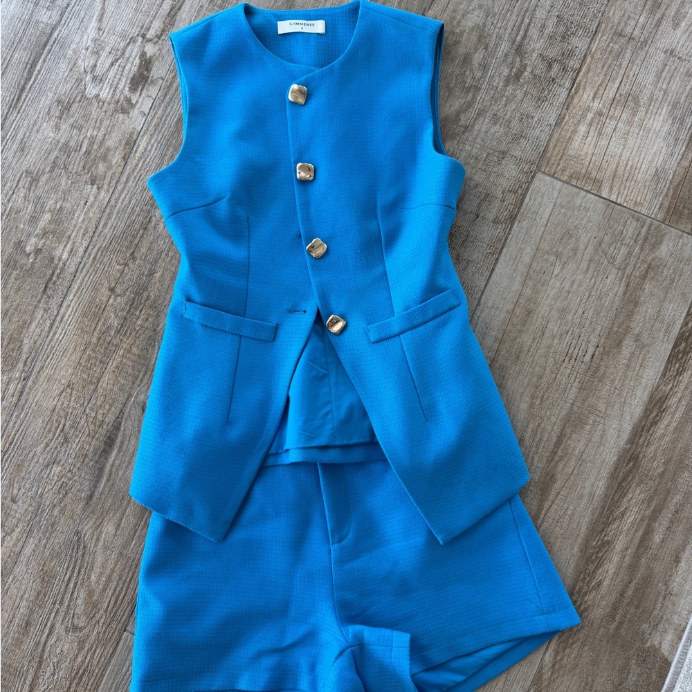 Commense Blue Blazer with Gold Accent